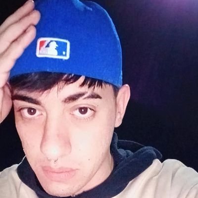 Me hubiese gustado ser introvertido, me hubiera ahorrado muchos problemas.