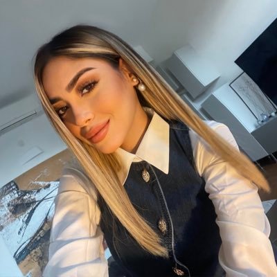 Instagram: Yulbisjmnz