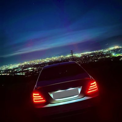 w221後期に乗ってます🚗³₃「金がない」が口癖...車好きな人フォロバします‼️仲良くなりたいです🙌#車 #イニD #吹部