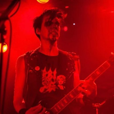 LACHRYMMA's profile picture. 19 | MUTILATED REMAINS | repost nsfw 🕷️