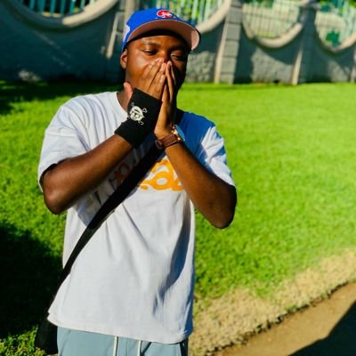 Sainomario_zw's profile picture. I'm GOLD, son 🍁