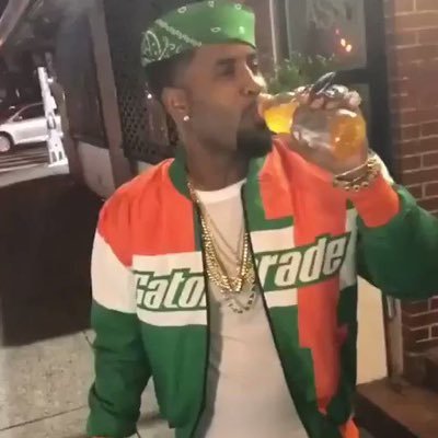 devinkeyrose's profile picture. 