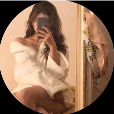 وان جيتك لاتعطيني وجه ﺎلثقيل أما تغانم هالوصل .. ولا اقطعه.®️
