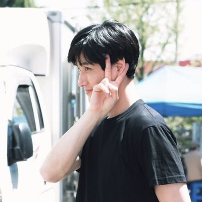 fr18mscratchyou's profile picture. +66 

ISFJ - ( #이정재 #이병헌 #박해준 ) 🫶🏼🍀