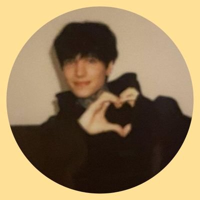 ⟶  ⋆☆  𝘊𝘭𝘪𝘱𝘴 𝘙𝘦𝘢𝘤𝘵𝘪𝘰𝘯𝘴 𝘥𝘦 @xCryBoy!  🖤