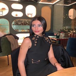 Erpokui304's profile picture. 😊 focusing on dividend stocks lover, market heroine! eager for pro tips. DM me about futures trading! ✨ #Finance #Wealth