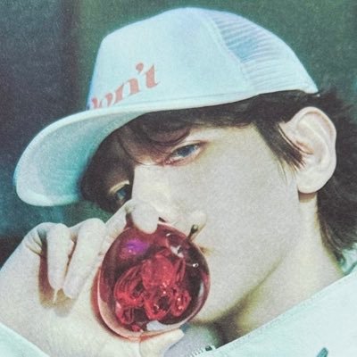 ėė ė¤ģģė” ģź¾ø ģ¢ģģ§ė ė
øėā ā ļ¾ ā½ * ā ā
