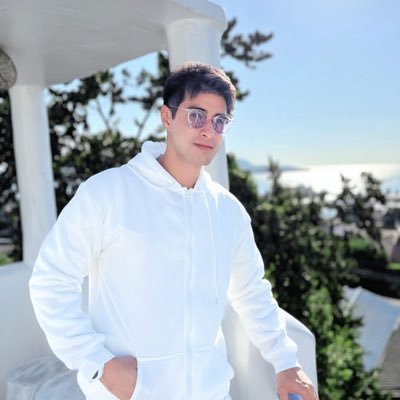 kunyakrit's profile picture. Hello I'm Film nice to meet you