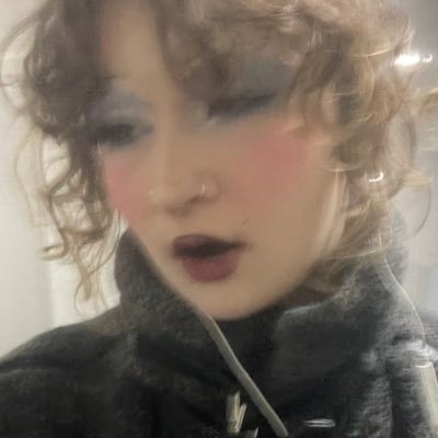 girlwithnoprobs's profile picture. you can lead a horticulture…