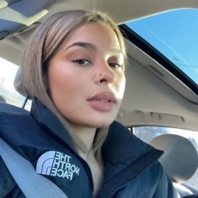 Single just looking for a man that will be my husband. Not here to send out nude pictures