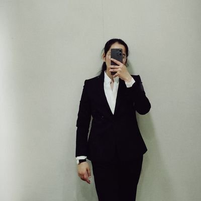 iamadvrehana's profile picture. Struggling lawyer....
Selectively Social 🌷
Law graduate FOL Lc-2 DU ✨
Batch of 2021-2024.
From Uttar pradesh.