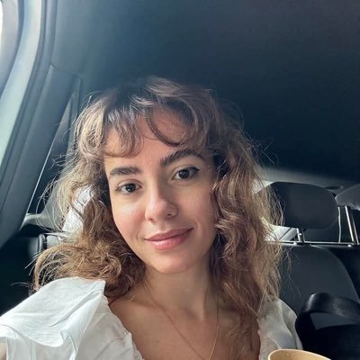 ariahoti's profile picture. Informist of the people | @Ethereum