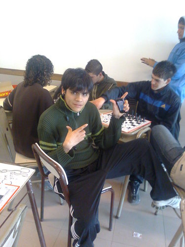 cesarla12's profile picture. un chiko rre tierno! :$