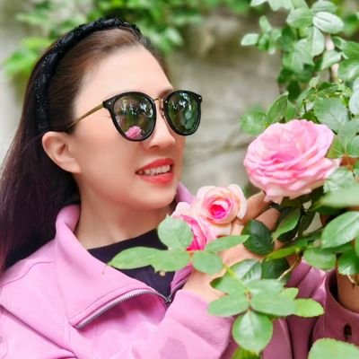 lyllyl666's profile picture. 专注于web3.0消费价值资管平台，全球流通产业价值链重塑者，TOKBUY华语公会大中华区资深布道者，SAFE的铁杆粉丝，黄冈社区创始人。