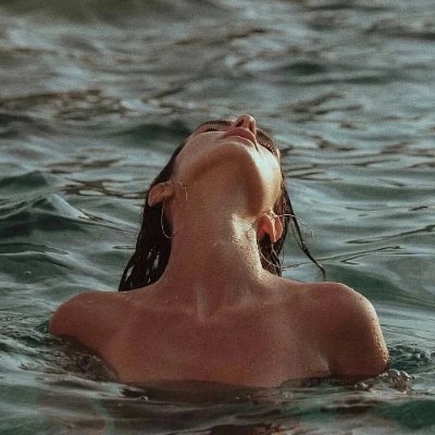 ClaudiaW29073's profile picture. Follow me and watch movies and TV with me