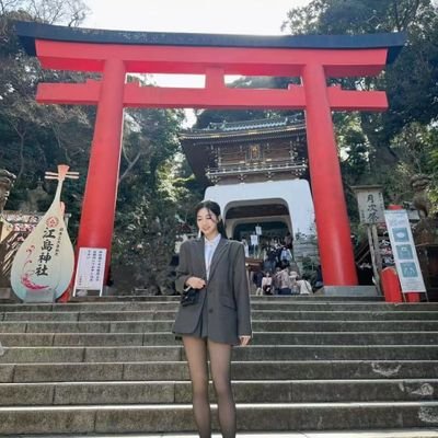 bPoBzsxH8IX0V's profile picture. 