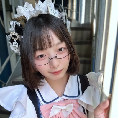 shake_maid's profile picture. 昼はメイドカフェ夜はメイド酒場めいどりーみん( @maidreamin_app ) 20:00からめいどりーみんハイパー( @maidreaminHYPER )電気街口駅前店(@ekim_maidreamin)✩ ⸜ 𝙻𝚒𝚔𝚎 ⸝ お笑い/映画/海外ｱﾆﾒ/麻雀 ⸜ 𝚃𝚊𝚐 ⸝ #しゃけと使い ぜっしゃけ