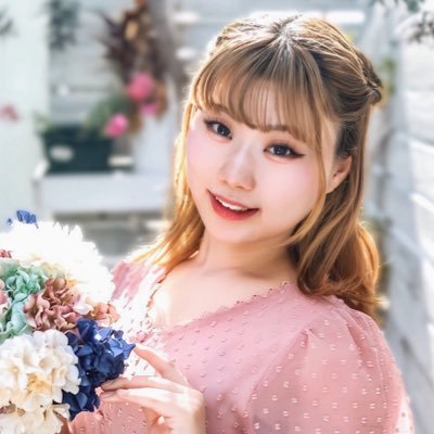 紗河(さがわ)ーるど全開💐 えくぼがチャームポイントの新世代ストーリーメーカー🧵MATEPLUS撮影会副代表|2005.9.19(19歳)|161cm バレエ歴13年|猫顔🐾| 📸 #紗河ーるど |🧠 #かりん考 ⬇️ご予約