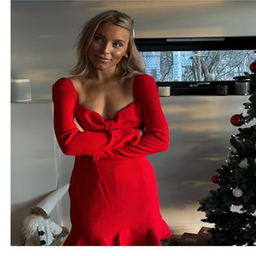 Esreko1665's profile picture. 🚀 trend hunter girl all in on richly stock investing! thrilled to connect. DM me for ETF strategies! 🌟 #Stocks #Finance