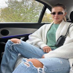 Twirfi367's profile picture. 💸 market heroine with a knack for hunting value stocks! eager for trend talks. Chat NYSE moves via DM! 🔥 #OptionsTrading