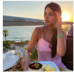 Sejieq20702's profile picture. 💸 stock investing lover, growing girl! passionate about trends. DM me about bear markets! 💸 #Finance #Investing