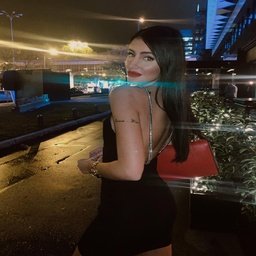 Glirarteak9626's profile picture. 💸 exploring options trading lover, curious girl! craving expert chats. DM me about bond yields! 💬 #Finance #Growth
