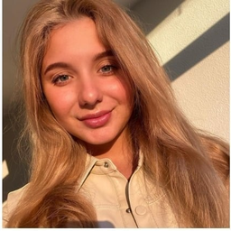 💸 monitoring global markets lover, market heroine! eager for pro tips. DM me about crypto wallets! 💡 #Trading #Finance