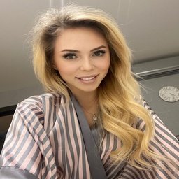 🚀 tracking Nasdaq trends lover, independent girl! seeking strategy talks. DM me about ETF allocations! 🚀 #Stocks #Trends
