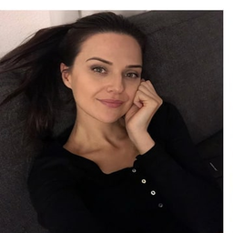 📊 following US market moves lover, brave girl! curious for market views. DM me about NFT markets! 🚀 #Nasdaq #Stocks