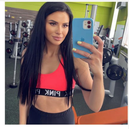 Buautje30026's profile picture. 😊 capturing ETF opportunities lover, curious girl! eager for trend talks. DM me about NYSE moves! 🚀 #Finance #Growth