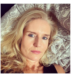 🔍 hunting value stocks lover, market heroine! thrilled to connect. DM me about growth investing! 💡 #Finance #Investing