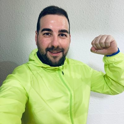 🎓 Graduado en CAFyD / 👨🏻🏫 Profesor de Educación Física / 🏀 Entrenador Nivel 2 / 🏃🏻♂️ Deportista amateur