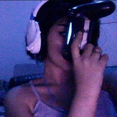 NooraAbdula7's profile picture. إنسى مَا تشعُر بهِ .. تَذكر مَا تستحِقه.