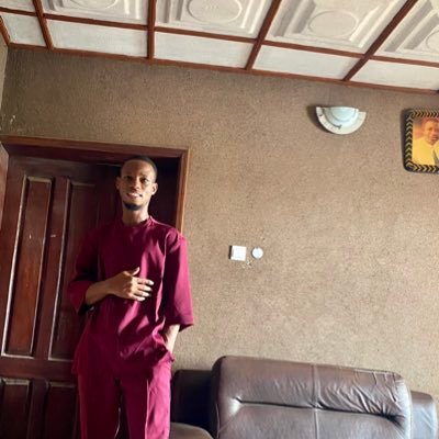 Civil Engineer,Rotaractor ✌🏽Whoever said money can’t solve ur problem must not have had enough money to solve theirs.@LFC...#JESUS IS KING👑👑
