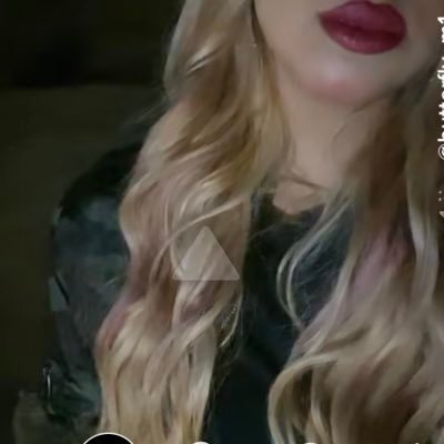 Fawzia7usein's profile picture. وَأَنَّهُ هُوَ أَضْحَكَ وَأَبْكَىٰ.
