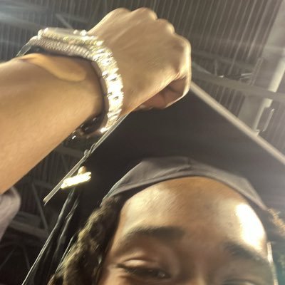 i'm just trying talk shit ah lil bit 🤷🏿♂️ don't take me serious 🤣
