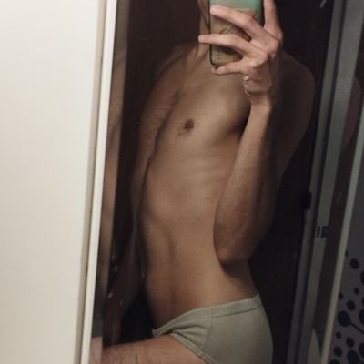 sxnt_x's profile picture. https://t.co/huqVraZiIc