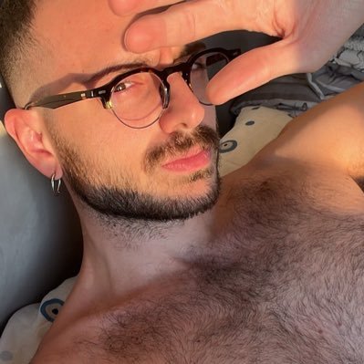 gloremipsum's profile picture. eu não como fruta quase