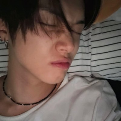 Xvslnnq's profile picture.