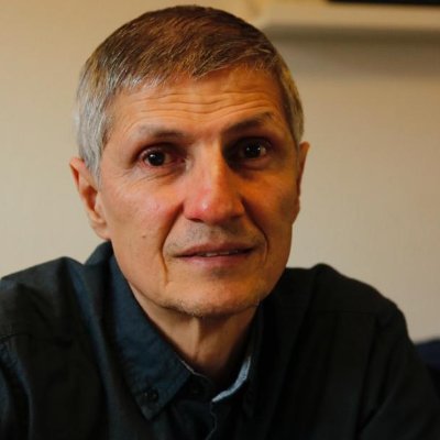 Otohiguita's profile picture. Grado Historia Económica Universidad de Estocolmo. Profesor titulado Universidad Estocolmo, idioma moderno español. Artículos de opinión. Ensayista.