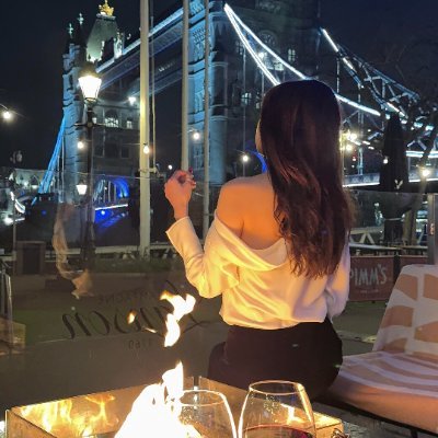 _Arya_015's profile picture. Radiating beauty and grace 🌟 | Passionate about fashion and self-love💕| Sports lover: golf & badminton 💕