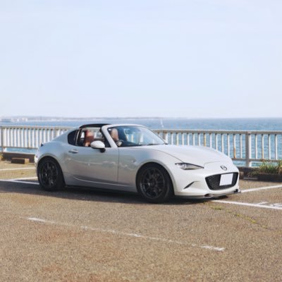 5annyellow's profile picture. ロードスターRF/コーヒー/時計やカメラ、レコードなど雑多なつぶやき/綺麗な写真が好き