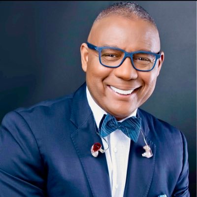 24-7 fam man - Emmy Award winning 13-time Olympic Broadcaster #Moderator #Emcee 🎤 #Traveler🛫🌎 #Entrepreneur - Media Training - @Octagon #KappaAlphaPsi♦️👌🏾