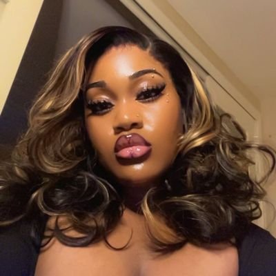 I'm amazon sexxxxxxxxx, toy reviewer.i love sex toy 🧸 I can do video or picture review. would you want to toy or other product review contact with me.