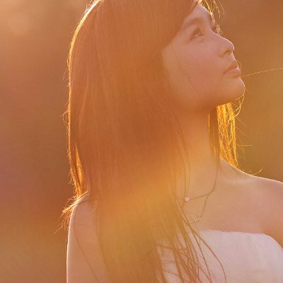 EmeliaRoy10394's profile picture. 