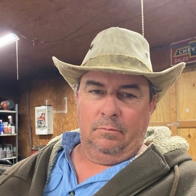 Patriot, 🇺🇲 Christian father of two daughter | News researcher, 🌎 investor in $XRP $XLM #Web3 Let’s build the future together! 💪