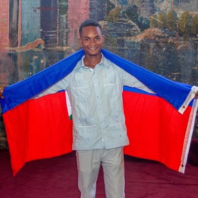Juriste|Sociologue|en formation à L'UEH|
Militant de droits l'homme|
U-REPORTER de l'UNICEF
Vice-Coordo MAMM|
fondateur CIJHA💙
F. en Journalisme