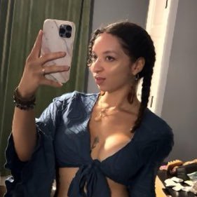 DNmadume52820's profile picture. Easy going girl I don’t like stress 🥰