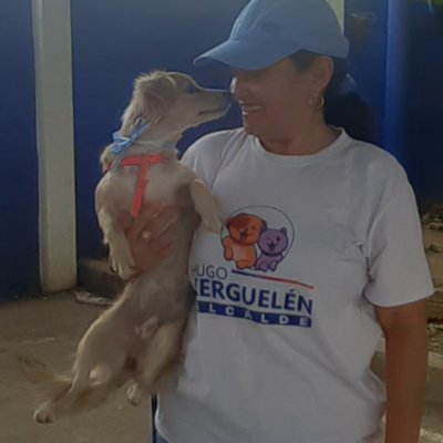 ClaudiaBur68431's profile picture. Trabajadora social, animalista.