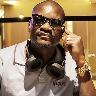 e5e6ab027af04c5's profile picture. I'm xcop the one you think you know but have no idea.  Rapper, song writer , performer,a police officer
